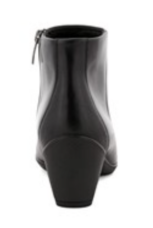Sculptured 45 Ankle Boot (W)