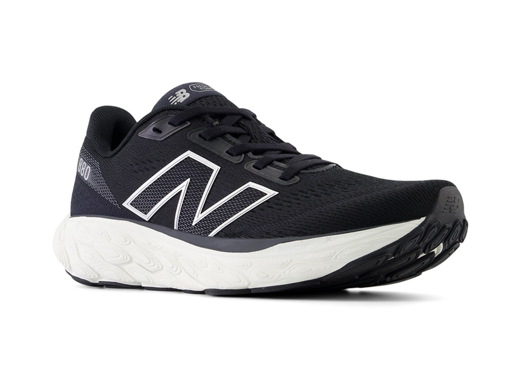 Fresh Foam X 880v14 - Black/Sea Salt/Silver (W)