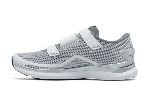 New balance women's sales spin shoes